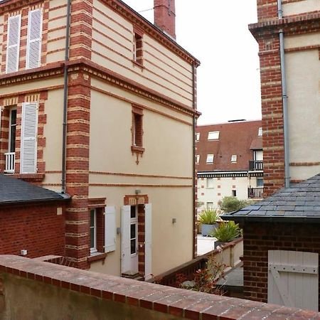 Appartement Duplex Cosy Au Calme A 50M De La Plage Houlgate Esterno foto
